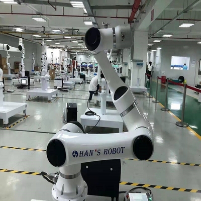 Γκρίζο Hansrobot 6 συνεργάσιμος βραχίονας ρομπότ συγκόλλησης Elfin05 Cobot άξονα με την πένσα ρομπότ Onrobot