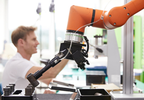 Hanwha 6 άξονας Cobot Palletizer hcr-12 συνεργάσιμος βραχίονας ρομπότ με την πένσα Onrobot συστημάτων εικόνας