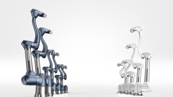 Βραχίονας ρομπότ Cobot A0912 Doosan με την πένσα ρομπότ Onrobot για Palletizing και συνελεύσεων το ρομπότ