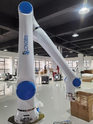Κινεζικό εκπαιδευτικό ρομπότ cngbs-G05 Cobot 6 εμπορικών σημάτων άξονας με την πένσα Cobot Pallerizer Onrobot RG6