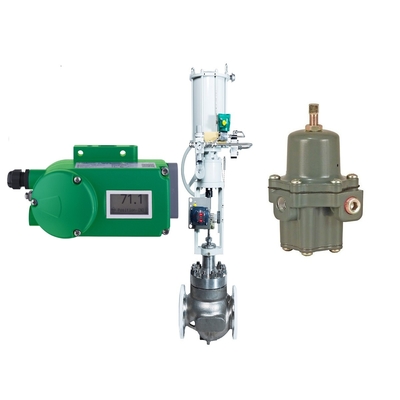 Βαλβίδα ελέγχου ροής με Foxboro SRD998 Valve Positioner και Fisher 67CFR Filter Regulator
