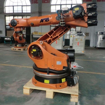 Βιομηχανικό ρομπότ KUKA KR 210 R2700-2 με CNGBS Robot Gripper Of 6 Axis Robot Arm για χειρισμό υλικών