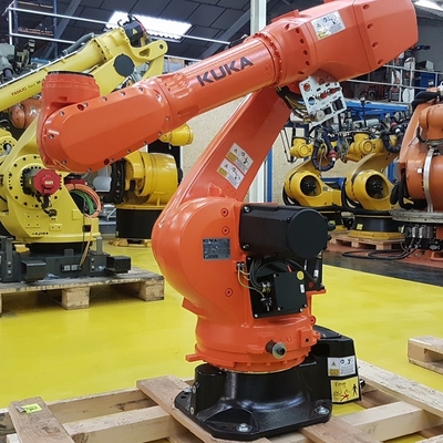 KUKA Robot KR 70 R2100 Of 6 Aixs Manipulator με CNGBS Robot Gripper για μηχανή επιλογής και τοποθέτησης