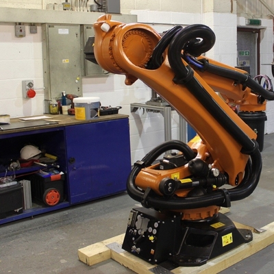 Ρομπότ KUKA KR 120 R3200 PA με ωφέλιμο φορτίο 120KG και εμβέλεια 3195MM