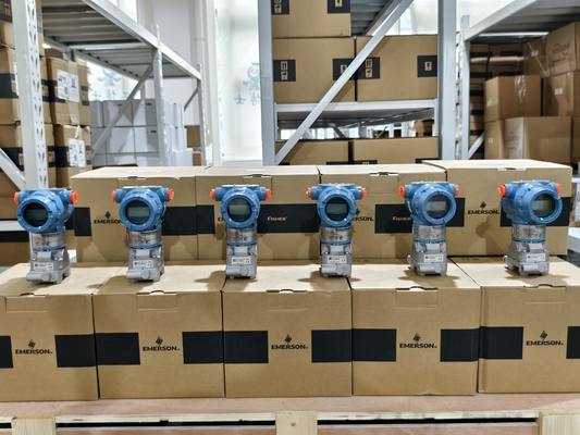 Πομπός Πίεσης Rosemount 3051 Εύρος 137.89bar με Μονάδα Ισχύος 10 Ετών