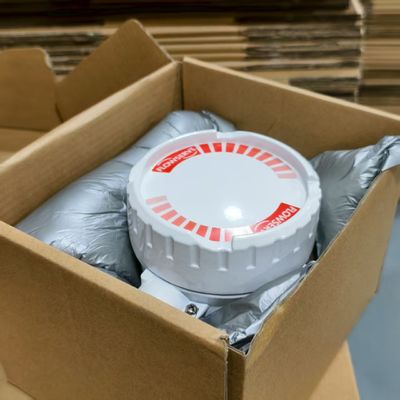 Κίνα Κεφάλαια ελέγχου Buttfy με Flowserve Logix 420-47-W1D-10 Βιομηχανικός τοποθετητής βαλβίδων για αγωγούς πετρελαίου και φυσικού αερίου