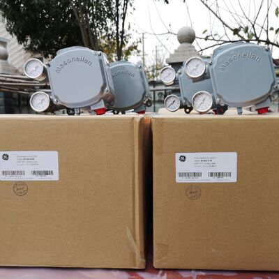 Masoneilan SVI1000G/IM intelligent valve positioner with magnetic feedback function, paired with Rotork Fairchild M22 pneumatic relay