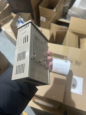 Samson 6493 Ελεγκτής διεργασίας Θερμοκρασία πίεση Ελέγχος ροής Αυτοματοποίηση διεργασίας