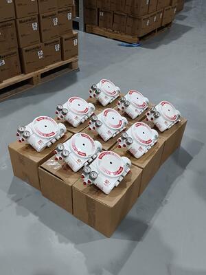 Flowserve Logix 3800 3800E Smart Digital Valve Positioner HART Protocol for Pneumatic Control Valves