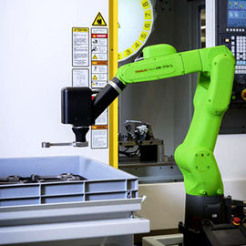 χρώμιο βραχιόνων ρομπότ Fanuc ωφέλιμων φορτίων προσιτότητας 4kg 550mm - 7 IA για τη βιομηχανική προστασία IP65