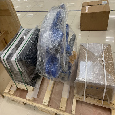 Βραχίονας ρομπότ Yaskawa συγκόλλησης τόξων 6 άξονα AR1440 1440mm