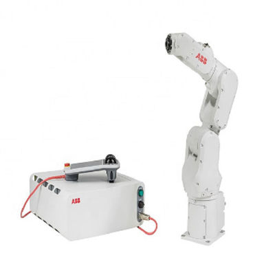 Το ABB IRB1200 του βραχίονα ρομπότ 6 άξονα με εύκαμπτος και λειτουργικός ως μικρό βιομηχανικό ρομπότ για την ένωση και την παράδοση