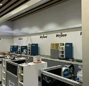 6 λύση ρομπότ συγκόλλησης βραχιόνων OTC ρομπότ άξονα fd-B6L με τη μηχανή συγκόλλησης DM350 DM500 για mig τη συγκόλληση