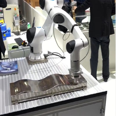 Κινεζικός βραχίονας 10kg ρομπότ e05-λ Hansrobot με την ηλεκτρική κενή DH πένσα Onrobot VGP20