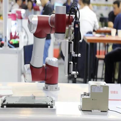 6 ρομποτικός βραχίονας JAKA Zu 12 άξονα ρομπότ Cobot για το αυτόματο ρομπότ συγκόλλησης
