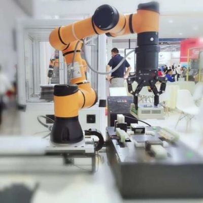 Διαλέξτε και τοποθετήστε ρομπότ AUBO I10 Cobot Ρομποτικό βραχίονα 6 άξονας για χειρισμό ως συνεργατικό ρομπότ