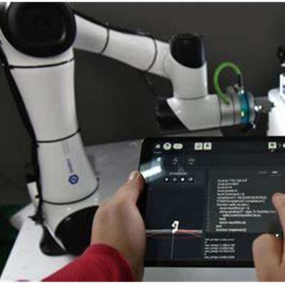 Ρομποτικό βραχίονα 6 άξονας CR5 Cobot Robot 5kg ωφέλιμο φορτίο για αυτοματοποιημένη φόρτωση και εκφόρτωση ως cobot